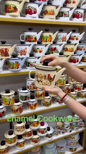 Versatile Vintage Enamel Cookware for Your Kitchen