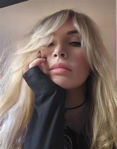 🎀🌸🩷 On Wednesdays we wear pink 🩷🌸🎀 #resin #blossoms #pink #roses #epoxy