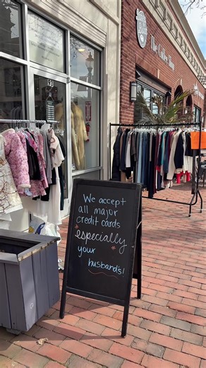 No further comments :) #consignment #designer #fyp