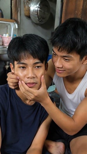 แค่บีบสิว…แต่ทำไมเหมือนสารภาพรัก 😳จังหวะมองตาคือไม่ไหวแล้วว #ซีรี่ย์วาย #คู่จิ้นวาย #สาววาย