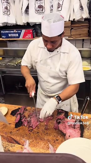 How Katz's Delicatessen Makes Its Famous Pastrami Sandwich