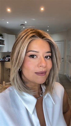 71K views · 467 reactions | “This is my first Raquel Welch wig and I’m in love!” @amandabenegesserit found her perfect wig match with Cruise Control in Shaded Sand. Find it in your favorite shade: https://bit.ly/3FHU90h | Raquel Welch Wigs | Facebook