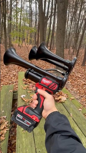 Milwaukee Impact Train Horn! #trainhorn #airhorn