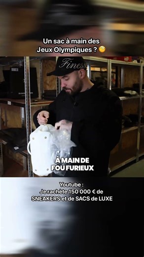 YouTube: I'm buying €150,000 worth of sneakers and luxury bags. A Céline bag from the 2004 Olympics?
