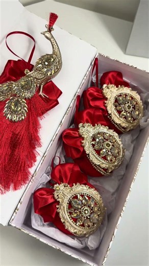 All gift sets available on Etsy. #christmas