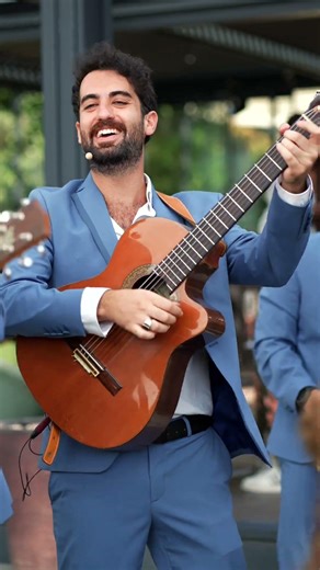 Clover Band Live | Italian Roaming Band Experience