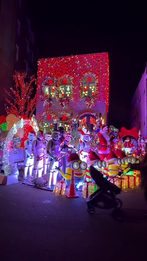 Bay Ridge Holiday House: A Festive NYC Experience