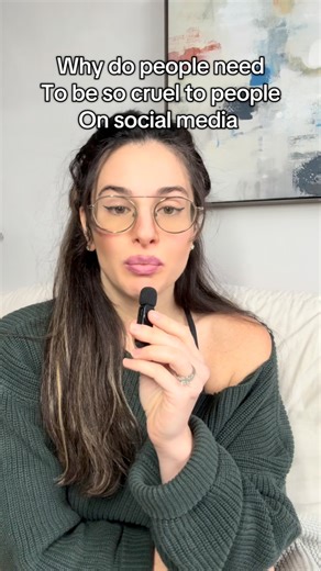 Dr. Digs DNP, CRNA| MindFULL Mug Cake on Instagram: "Why do people need to be so cruel to people on social media #relatablevideos #relationshipstruggles #socialmedia #meangirls"