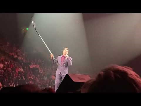 Michael Bublè live concert October 2021 SLC concert duet with a talented audience member
