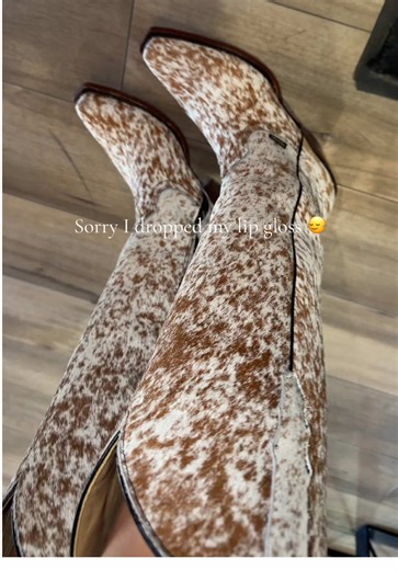 Geniuine Cowhide For the ladies 😍🩷 #fyp #western #cowhide #trending | Lipgloss