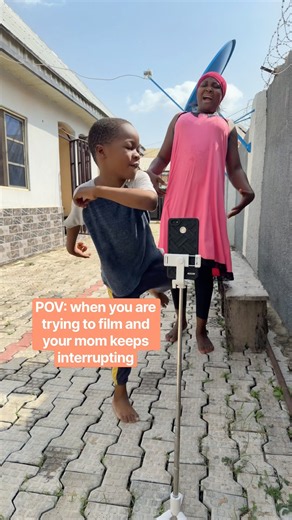 Share to your mom 🧑 #dance #funny #couple #shorts #viral #tiktok