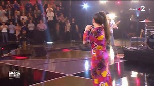 Et Hop ! Pour ceux qui l’ont raté ;) Voici la vidéo de mon passage pendant Le Grand Échiquier jeudi dernier pour interpréter "Andy" ! 🎼 | Catherine Ringer