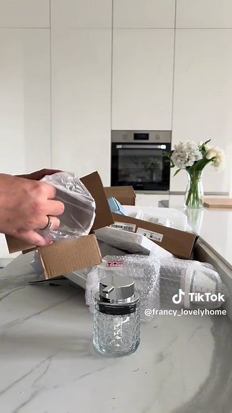 Unboxing SHEIN Haul: Part 1/2 | SHEIN Haul Codes & Home Gadgets