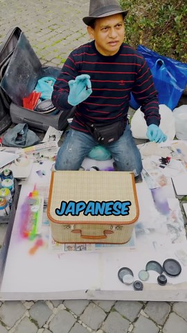 Painting my vintage briefcase 💼