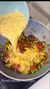 Pta nhi tha besan ghol dalne se aise bhurji ban jayegi #shorts #bristihomekitchen #besanbhurji