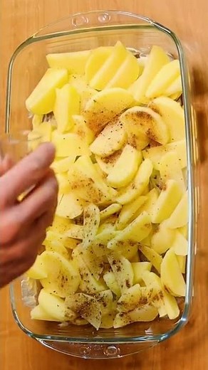 Cauliflower casserole with potatoes Recipe: quick, easy and delicious, vegetarian #shorts