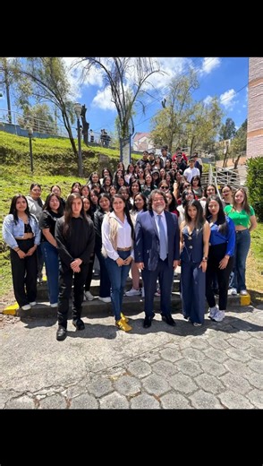 📚✨ Inicio del nuevo semestre académico 2025–2026 #PatricioEspinosaDelPozo #Rector | Universidad Central Del Ecuador