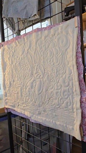 Let's add some background color.... | Lisa Capen Quilts