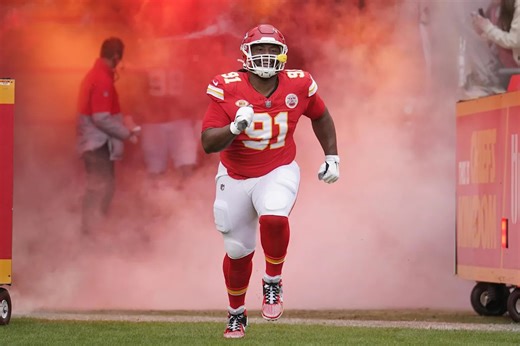 Colts Continue Bolstering D-Line with Three-Time Super Bowl Champ