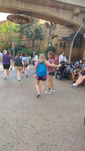 Visiting Star Wars Land at #disneyhollywoodstudios | Disney World Packages -Orlando Florida