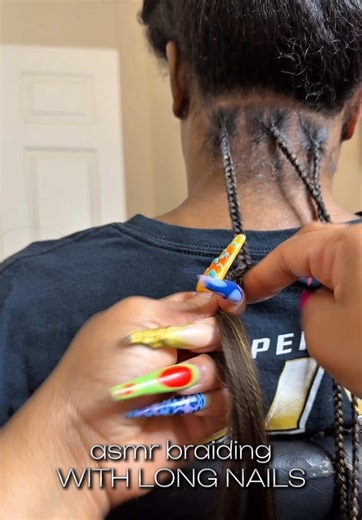 listen to me braid some knotless boxbraids the asmr way. should I do more asmr braiding videos? Let me know in the comment section #braiding #asmrsounds #asmr #knotlessboxbraids #braidstyles