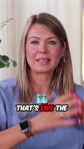 The SECRET to stopping the scroll? It boils down to a simple, three-part narrative structure. Wat...