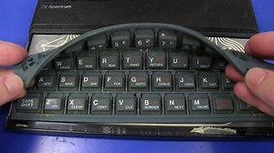 EEVblog #557 – Retro Sinclair ZX Spectrum Computer Teardown - EEVblog