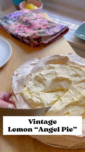 Vintage Lemony Angel Pie Recipe (1960s)
