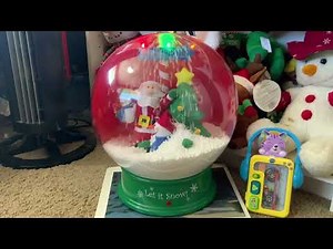Gemmy Red/Green Snow Globe