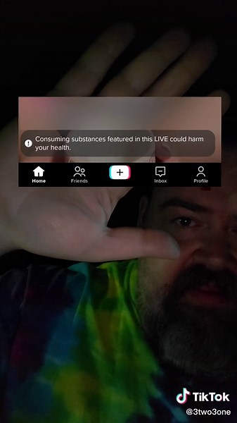 Smoking and Vaping on TikTok Live: A Concerned User's Dilemma