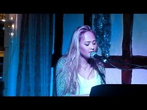 Kanye West - Amazing - Cover by Tina V