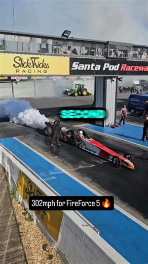 302 MPH in a Jet-Powered Dragster #racing #extreme #viral