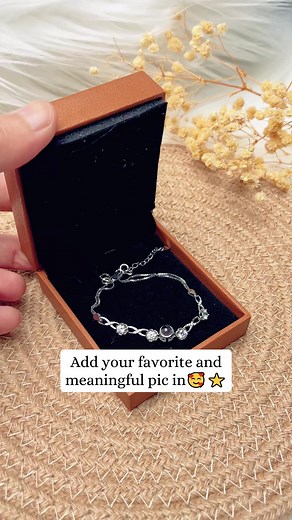 980 reactions · 26 shares | Custom Photo Projection Bracelet Cutest Gift - Add your own Picture in Order Here>>> https://is.gd/xZXbEW  凉✨She will love this... #personalizedgift #projectionbracelet #jewelry #cutegift #giftidea #giftforyou | Soufeel Customer Service | Facebook