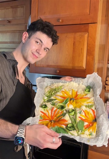 Flower Focaccia Decoration Ideas