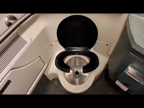 MTA Metro-North Railroad M7 restroom