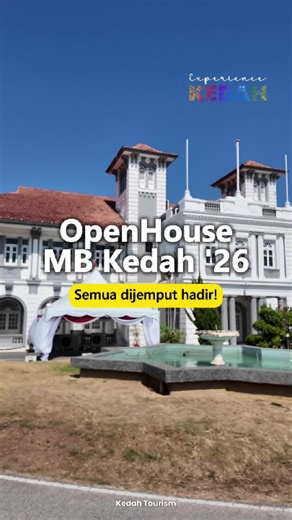 Majlis Rumah Terbuka Hari Raya Aidilfitri Yang Amat Berhormat Menteri Besar Kedah bakal berlangsung di Seri Mentaloon, Alor Setar pada 27 Mac 2025 bersamaan 7 Syawal 1447H. Semua orang dijemput hadir tanpa mengira latar belakang. Para pengunjung dari luar Kedah juga dialu-alukan untuk hadir dengan penganjur telah mempersiapkan makanan untuk 80,000 tetamu! 'The legendary' Dato' M. Nasir, Mawi dan Haziq antara artis yang bakal memeriahkan majlis. Nak mai ikut darat, boleh tumpang 40 motosikal dise