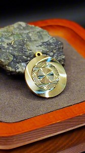 This small machine is very interesting ，can make beautiful patterns on surfaces! #cnc #cncmachining #machining #cncmilling #cncturning #manufacturing #cncfactory | 917cnc