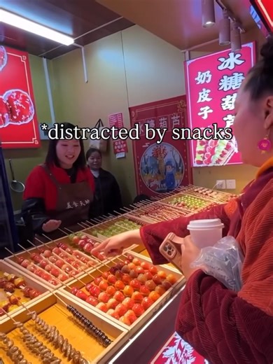 Exploring Beijing's Nightlife: A Hutong Dinner Experience