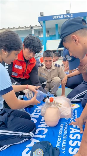 ITB Universitario Bolivariano | El Instituto Universitario Bolivariano ITB participó en una jornada académica en la Unidad Educativa FAE, donde presentó a los estudiantes... | Instagram