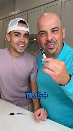 Broma a mi PAPÁ con bolígrafo FALSO *sale mal* #shorts #bromas