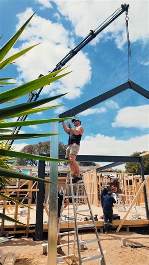 13 reactions | Steel install day  Cranes on site and the framework going in — one of those milestones where the project really starts to feel real. Big effort from the crew to get it done right. If you’re planning a build or extension, feel free to reach out. #MorningtonPeninsulaBuilders #ClarkeBuildingProjects | Clarke Building Projects | Facebook