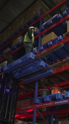 What not to do, warehouse fails 😂| GreyOrange x Superfly #funny #greyorange #warehouse #superfly