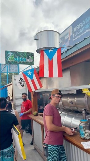 Luquillo Kioskos in Puerto Rico #chinchorreo #puertorico #travelvlog #dayinmylife