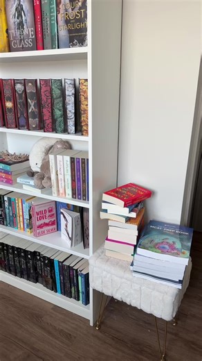 Ultimate Bookshelf Organization Tips for Book Lovers