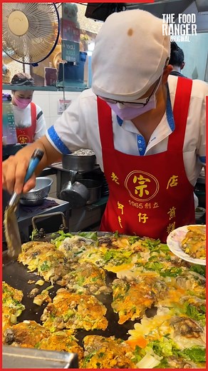672K views · 4.3K reactions | Most insane street #food master omelette | The Food Ranger | Facebook