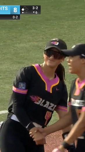 blaze | ausl on Instagram: "“a hit down the third base line” never heard of her 浪"