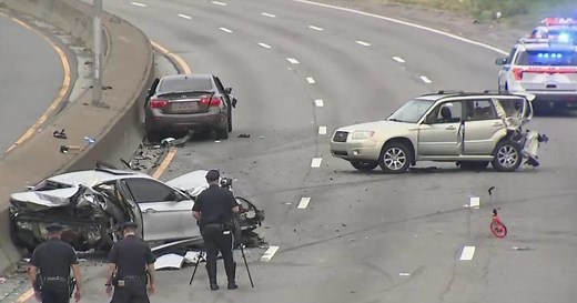 Belt Parkway reopens after drivers suspected of racing crashed