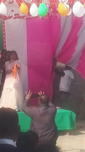 #26january Use the edit icon to pin, add or delete clips.