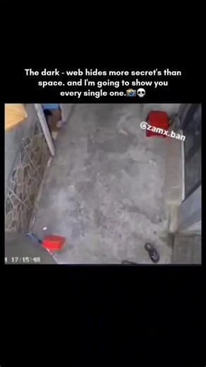 PULSEDARK WEB on Instagram: "@pulsedarkweb Se não for 💅 segue 👆🏻 O Boston Dynamics Spot, o famoso “cão-robô”, é um dos robôs mais avançados do mundo. Projetado para atuar em ambientes extremos, ele consegue navegar sozinho, evitar obstáculos e realizar tarefas que seriam perigosas para humanos. Algumas características impressionantes do Spot: Mobilidade: Spot caminha, corre e até sobe escadas com estabilidade, graças aos seus sensores de profundidade e visão 360°. Autonomia: Pode operar por a