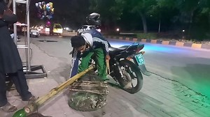 Bank Myna released by Islamabad Wildlife Management Board staff, illegally kept for selling to public in F-7 Islamabad. Thankful to public for information on helpline number for prompt action on this illegal activity. It is requested to please discourage such cruel act. | Islamabad Wildlife Management Board IWMB